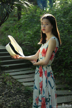 触手监狱下载二维码